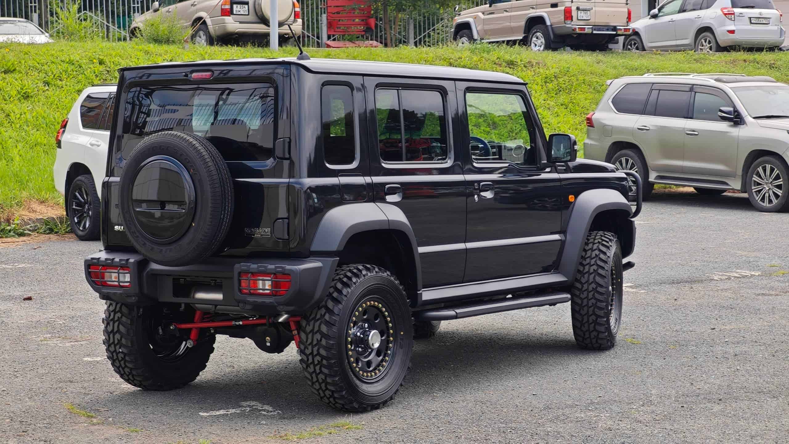 Suzuki Jimny Nomade — три четверти